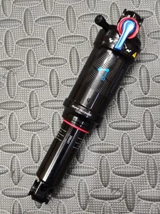 Rockshox Dämpfer hinten Monarch RT 200 x 51mm 7.875*2.0 - Bild 1 von 8