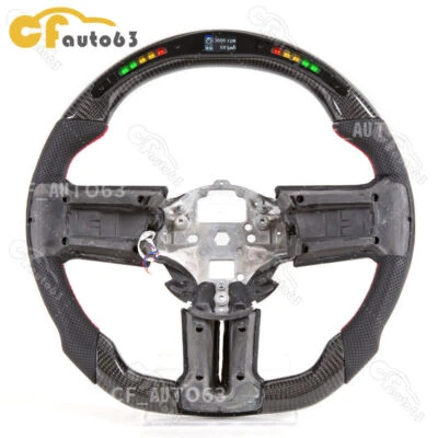 Volante LED de cuero perforado de fibra de carbono para Ford Mustang 2010-2014 Foto 1 de 4