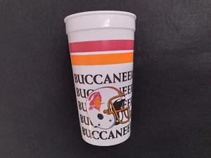 Vintage Arby's 1980's Tampa Bay Buccaneers 24oz Plastic Cup Rare - Picture 1 of 7