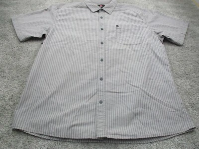 Quiksilver Shirt 2XL XXL Short Sleeve Button Up Collared Regular Fit Striped - Image 1 of 4