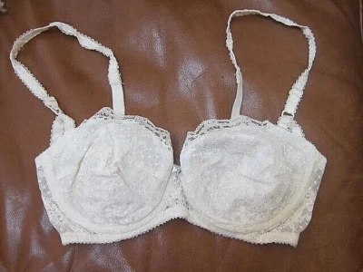 VTG 50's Deadstock Secret Fulfillment Lilyette Balconette Underwire Bra 32C - Image 1 of 4