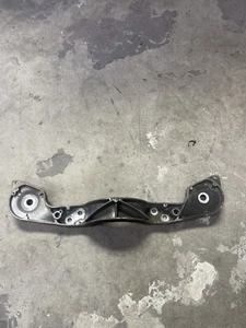BMW E46 Rear Subframe Differential Support Bracket 1094421 99-06 323 325 328 330 - Bild 1 von 6