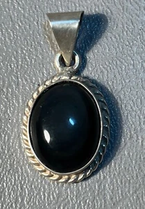 Taxco Onyx Sterling Pendant 925 TV-M115 Mexico c1960 - Picture 1 of 3