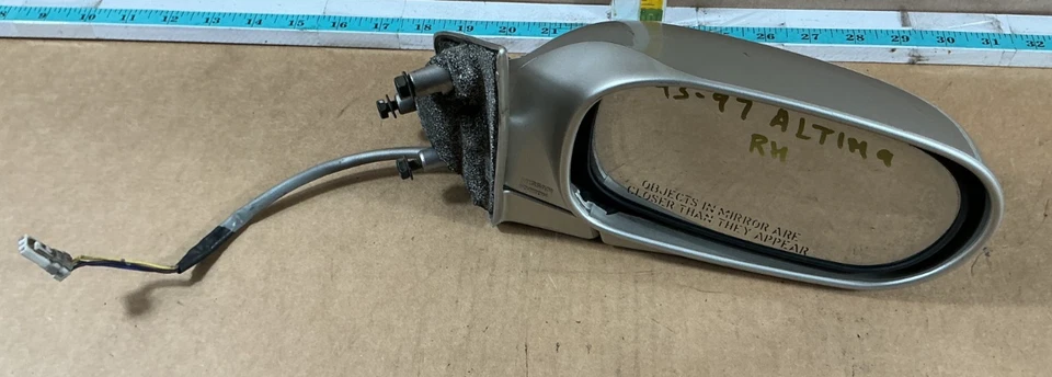 Espejo retrovisor lateral derecho Nissan Altima 1993-1997 963012B500 OEM Foto 1 de 4