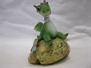 Miniature Garden Dragon with Butterfly 2.5" x 2" - Picture 1 of 7