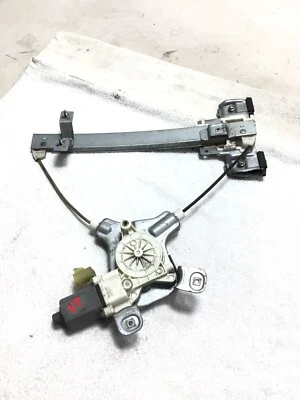 Nissan Máxima 2003 puerta izquierda regulador ventana ## Foto 1 de 4