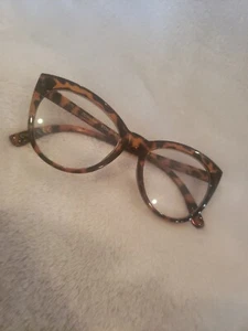 Gafas Betsey Johnson de gran tamaño con estampado animal de leopardo +1,50 - Imagen 1 de 5