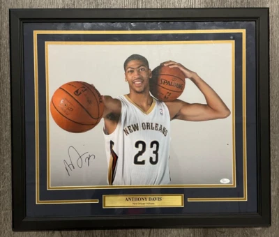 Фотография Энтони Дэвиса с автографом и рамкой 16x20 JSA NBA New Orleans Pelicans No23 с сертификатом подлинности - Изображение 1 из 3