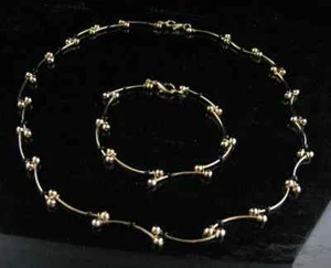 FAB 18K Gold Plated Necklace Chain Bracelet Gift Set - Picture 1 of 1