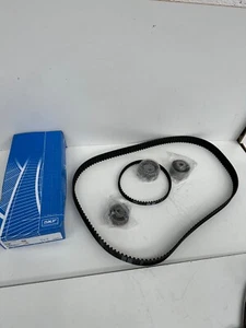 SKF Timing Belt Kit fits MITSUBISHI GALANT VIII SPACE WAGON III VKMA95620 - Picture 1 of 6