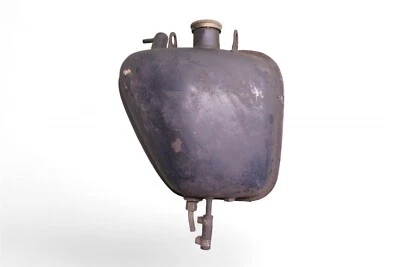 Triumph 3TA/5TA/T90/T100SS/T100SC oil tank *2868 - Image 1 of 4