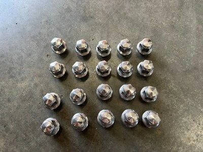 Ford Mustang EcoBoost 2015 2016 2017 juego de 20 tuercas de rueda OEM 7964 Foto 1 de 4