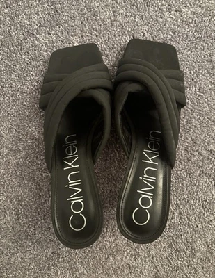 Женские сандалии Calvin Klein размер 10 М - Изображение 1 из 4