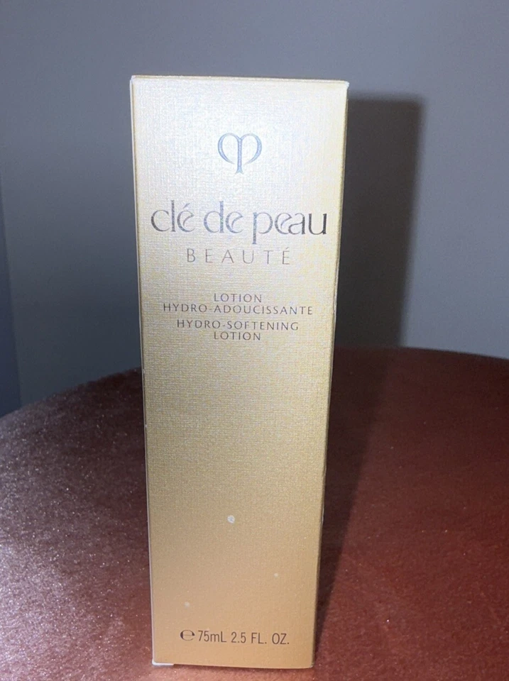 Loción hidroclarificante Cle De Peau - 75 ml/2,5 fl oz ¡Nueva! Foto 1 de 1