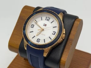 Tommy Hilfiger Women's 1781539 Blue Silicone Quartz Watch - Picture 1 of 7