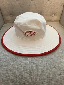 Sombrero de cubo New Era Kansas City Chiefs OSFM - Imagen 1 de 7