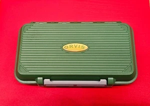 ORVIS Fly Case Plastic Hinged Holder 5" x 3-1/2" Green - Modified - Picture 1 of 5
