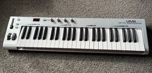 Ashton UMK49 49-key MIDI-controller keyboard - Mint Condition - Picture 1 of 7
