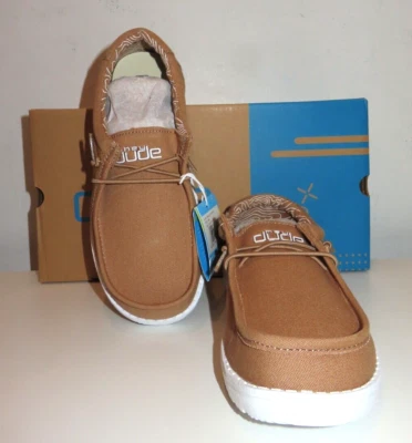 Hey Dude Wally Youth Tan Slip On Shoe US Y2-L3 EU 34 - Image 1 of 4