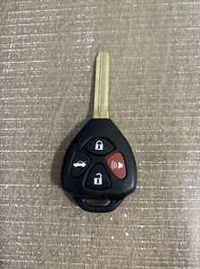 ONE 4 BUTTON REMOTE HEAD KEY SHELL UNCUT BLADE 2007-2012 TOYOTA MULTI AVAIL - Picture 1 of 2
