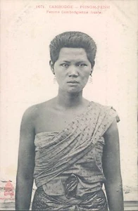 INDOCHINA Cambodia Phnom-Pen nice lady portrait 1910s PC - Imagen 1 de 2