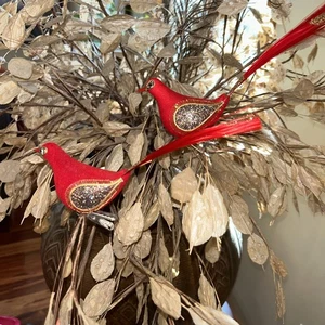 2 Adornos de Navidad con Clip de Pájaro Flocado Rojo Brillo Dorado MCM 60s 70s Vintage - Imagen 1 de 11