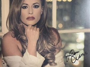 Lisa Ciara Autographed Signed 8x10" Photograph "Fire Twister" - Picture 1 of 5