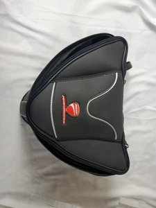 Used Genuine Ducati Performance 1199/899 Panigale Tail Bag 96780241A - Foto 1 di 7