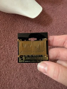 Baltimore Orioles Camden Yards Collectible Pin Opens - Picture 1 of 2