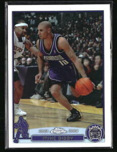 Mike Bibby 2003 Topps Chrome #10 Basketball Card Refractor