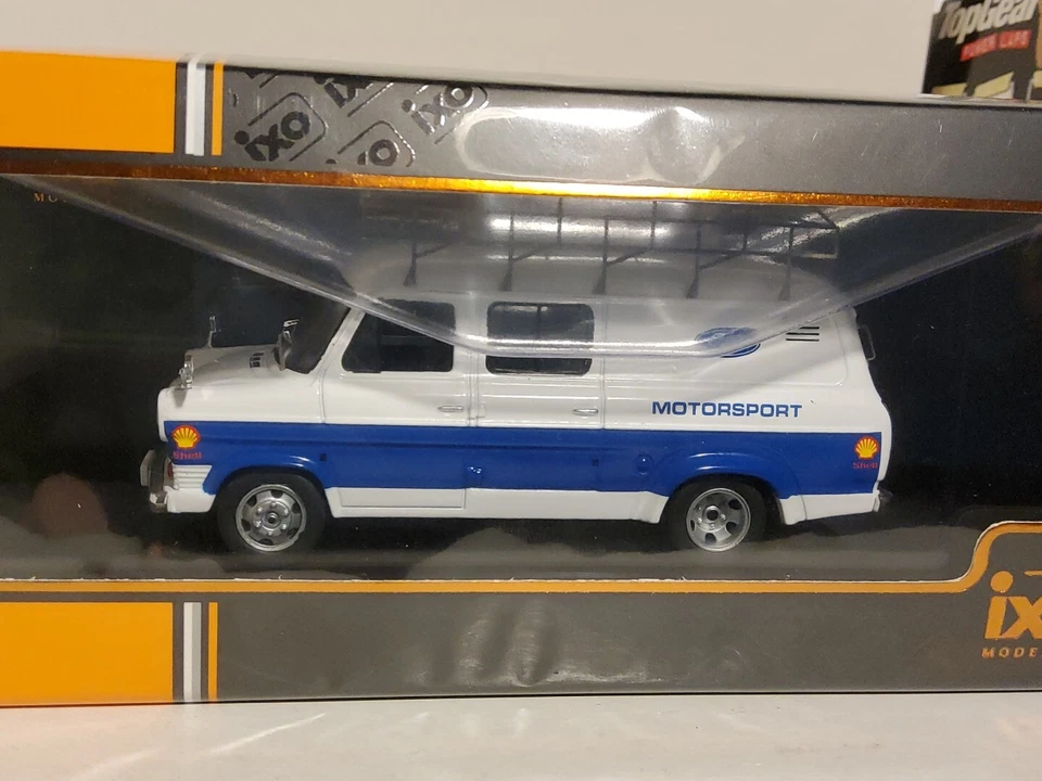 1/43 IXO FORD TRANSIT MK1 "FORD MOTORSPORT" RALLY SERVICE VAN. RAC385X - Image 1 of 1