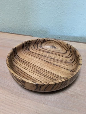 gedrechselte Holzschale Zebrano geölt Durchmesser ca20cm & 5cm hoch Unikat - Bild 1 von 3