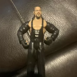JAKKS Pacific WWE Wrestling Undertaker Action Figure 2004 RARE EYES ROLLED BACK - Picture 1 of 3