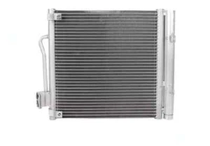 For Tesla Model S Right Radiator Air Condenser A/C 6007613-00-B (2016-2021) - Bild 1 von 1