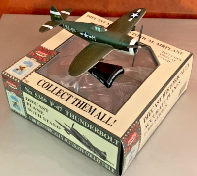 P-47 Thunderbolt. Fighter Bomber. Die Cast metal. 1:100 scale. New in Box. Mint - Image 1 of 4