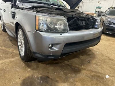 Used Front Bumper Assembly Front fits: 2012 Land rover Range rover sport front p - Изображение 1 из 4