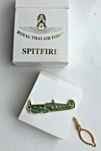 SUPERMARINE SPITFIRE WWII FIGHTER AIRCRAFT AIR FORCE TIE PIN - Picture 1 of 3