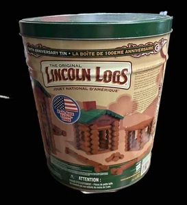 Lincoln Logs 100th Anniversary Blech Holzspielzeug Set und mehr - 111 Teile Neu - Bild 1 von 1