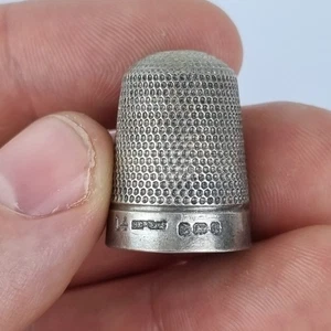 Antique Solid Silver Thimble Birmingham 1903 Henry Griffith & Sons - Picture 1 of 9