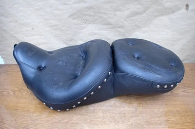 08-23 HARLEY DAVIDSON FLHR/X/T/TR TOURING CVO REGAL ASIENTO MUSTANG CON TACHUELAS 76037 Foto 1 de 4