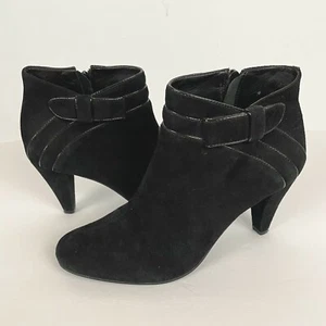 Michelle D Womens 8M Solid Black Suede Booties Ankle Boot Cone Heel Almond Toe  - Bild 1 von 11