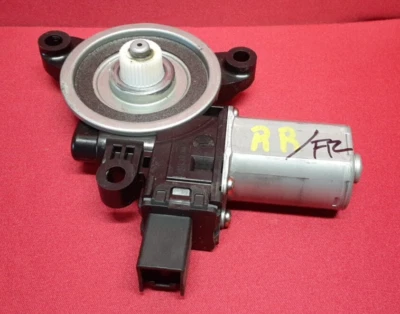 2014 - 2021 Mazda RIGHT FRONT -OR- REAR Power Window Motor BHN9-58-58X - Image 1 of 4