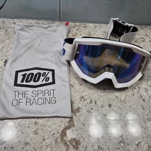 100% Strata 2 Snowboard Motocross Dirt Bike Goggles White Blue Lens Bag - Picture 1 of 8