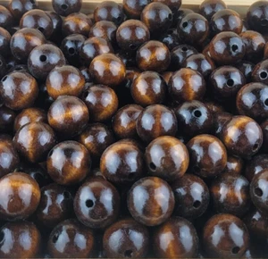 Wooden beads made of beech wood, set of 50 pieces,diameter 20 mm in Brown Colour - Picture 1 of 4