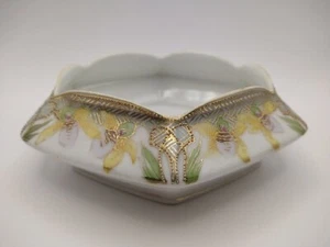 Nippon Hand Painted Trinket Dish Vintage Beautiful 7" Wide X 2" Deep Jewelry - Picture 1 of 8