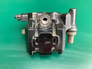 TRIUMPH TIGER 1050 SPORT BREMSSATTEL HINTEN VIN 570059 BIS 750469 (2013-2019) - Bild 1 von 6