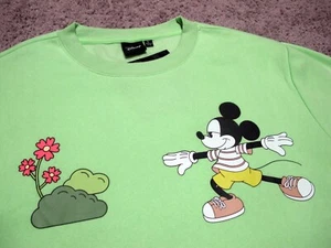 Disney Mickey Mouse Yoga Camp Green Trees Outdoors Men's Crewneck Sweatshirt L - Picture 1 of 13