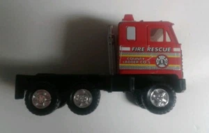 Remco Toys Cab Unit Fire Rescue Truck County Ladder Co. 5 1987 Vehicle - Picture 1 of 6