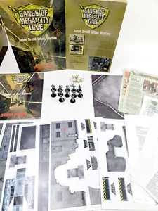 GANGS OF MEGA CITY ONE Judge Dredd Urban Warfare game 2005 Mongoose Publishing - Picture 1 of 14