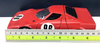 Burago Vintage 1:24 - Lancia Stratos #96 Red MADE IN ITLAY - Image 1 of 4